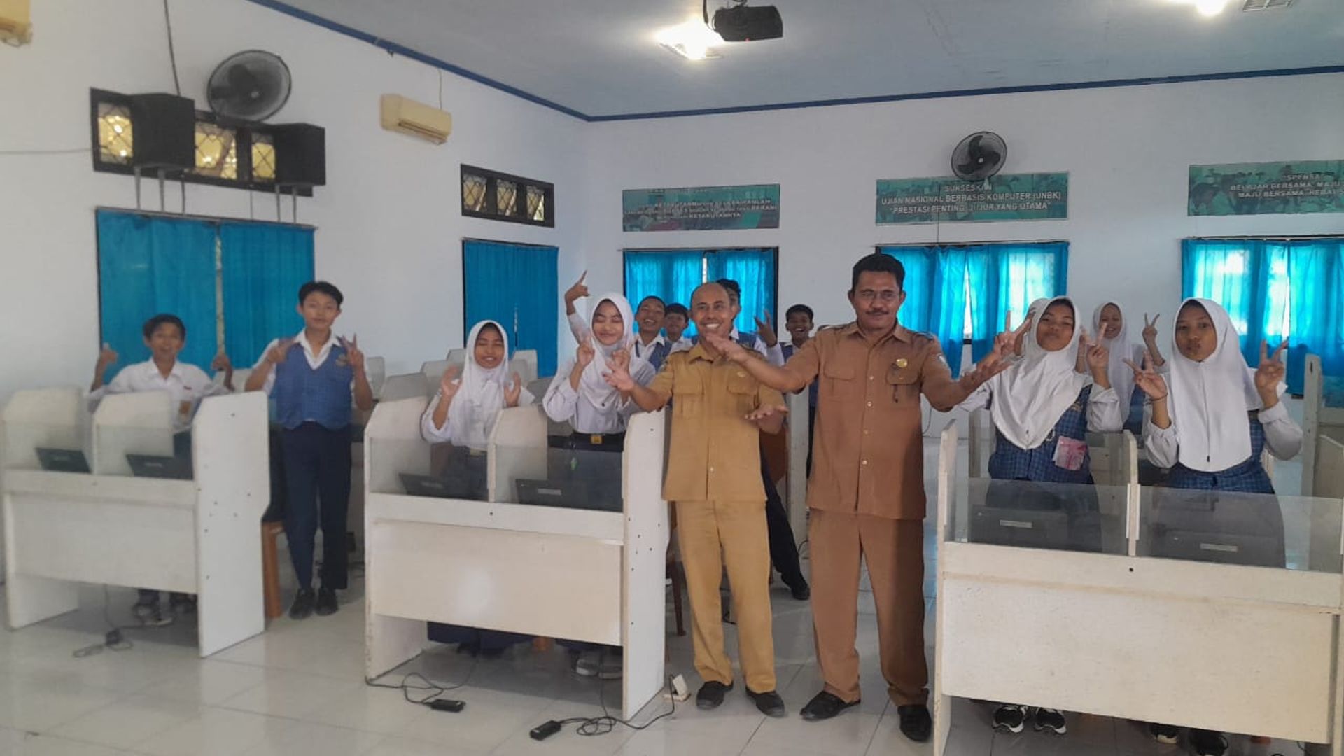 Kenali Keuntungan Ujian Siswa Online untuk Siswa dan Guru